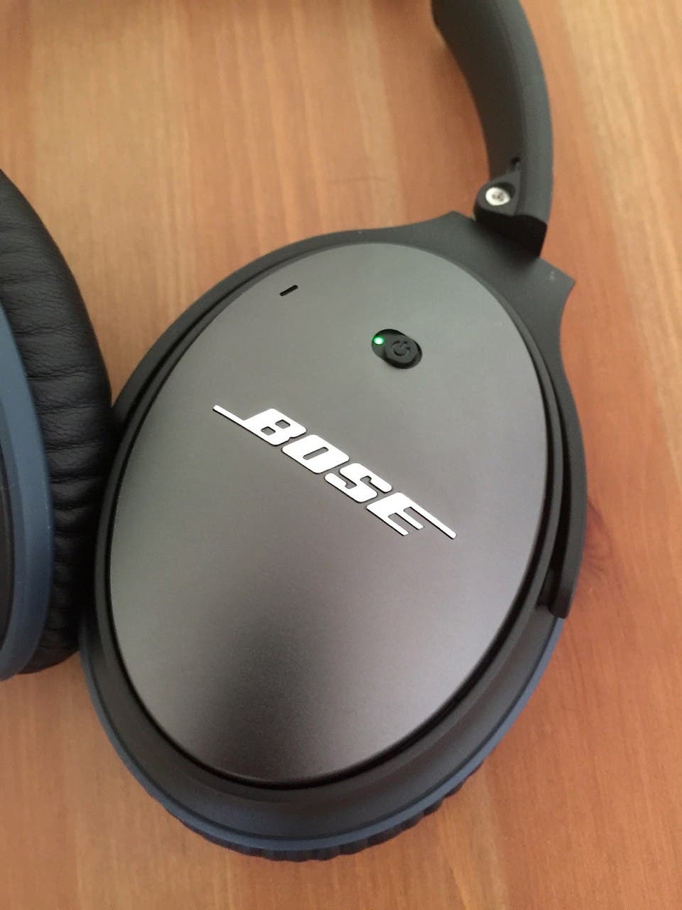Bose Quiet Comfort 25 in sehr gutem Zustand + Bluetooth Adapter in