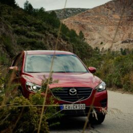 2015 Mazda CX-5 Skyactiv-D 150 AWD - Frontansicht