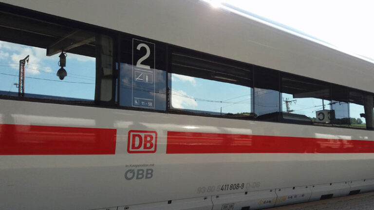 Alternative Verbindungen schneller finden – Deutsche Bahn verbessert