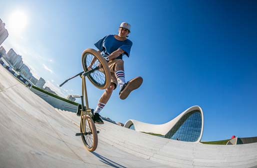 event_bmxflatland_vikigomez__-byjason-halayko