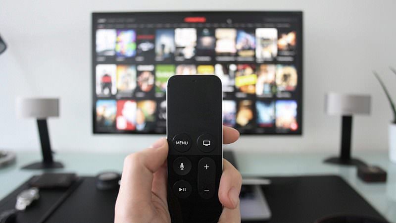 Netflix, Smart TV, Fernseher, Fernbedienung, Netflix-Werbung deaktivieren, Netflix-Werbung ausschalten, Netflix im September