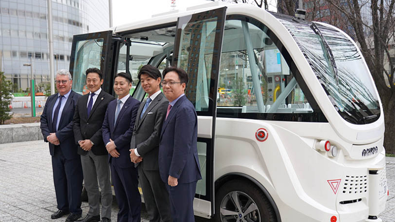 Softbank, autonomes Fahren, Shuttle