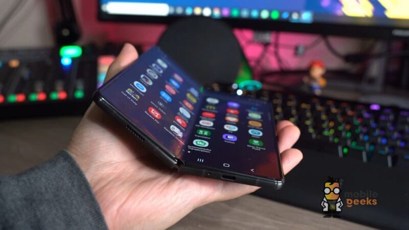 Samsung Galaxy Fold 2 5G Foldable Smartphone Test Review Mobilegeeks