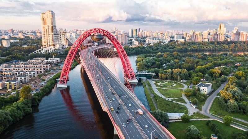 Zhivopisnyy Brücke, Moskau, Russia