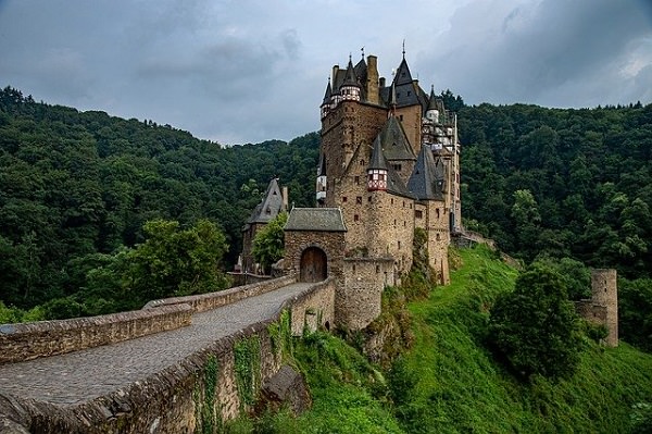 Rheinland-Pfalz, Burg, Burgruine