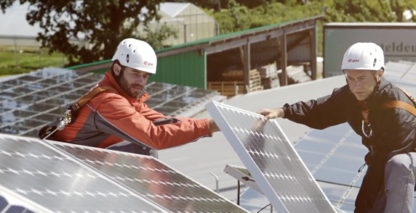 Photovoltaik-Unternehmen, Solarenergie, Energiewende, Erneuerbare Energien, Grün, Nachhaltig, Klimawandel