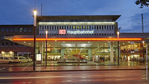  Reisen, Bahnhof, Station, Zug, Mobilität, Transport, Ranking