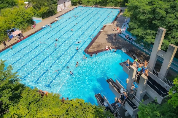 schlechtesten Freibäder in Deutschland, Sommer, Baden, Schwimmbad, Freizeit, Erholung, Ranking, Google, Rezension, Bewertung