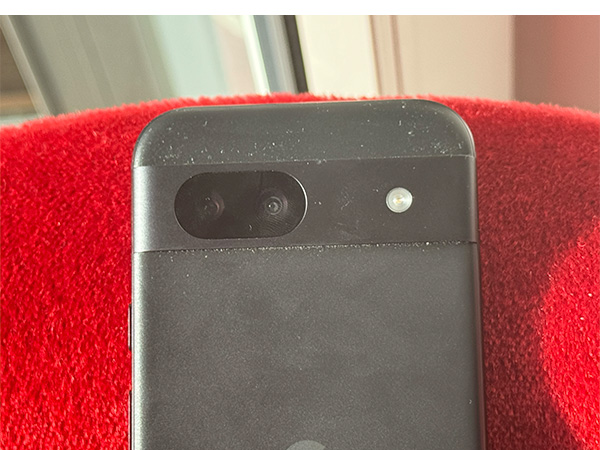 Google Pixel 8a, Kameras