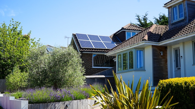 PV-Anlagen, Solarenergie, Solaranlage, Solaranlage mit Energiespeicher