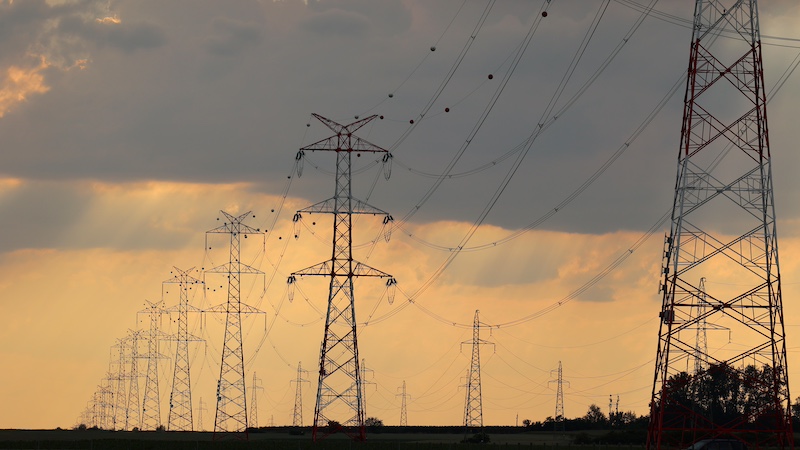 Stromnetz Künstliche Intelligenz, KI, Strom, Stromnetz, Stromleitungen