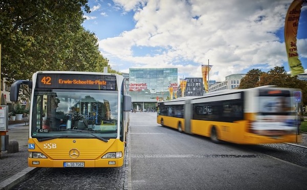 ÖPNV, Nahverkehr, Mobilität, Bus, Bahn, Zug, Tram, Linie, Straßennetz, Straßenbahn, U-Bahn, Passagier, Fahrgäste