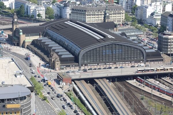 besten Bahnhöfe in Deutschland, Mobilität, öffentlicher Nahverkehr, Fernverkehr, öffentliche Verkehrsmittel, Zug, Transport, Train