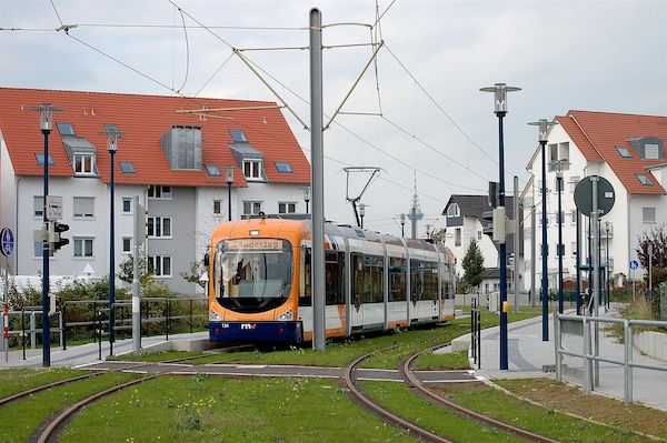 Mobilität, Bus, Bahn, Zug, Tram, Linie, Straßennetz, Straßenbahn, U-Bahn, Passagier, Fahrgäste