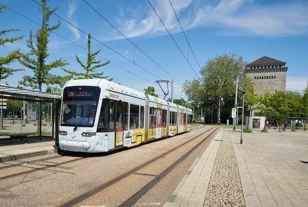 Mobilität, Bus, Bahn, Zug, Tram, Linie, Straßennetz, Straßenbahn, U-Bahn, Passagier, Fahrgäste