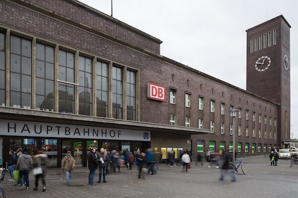 besten Bahnhöfe in Deutschland, Mobilität, öffentlicher Nahverkehr, Fernverkehr, öffentliche Verkehrsmittel, Zug, Transport, Train