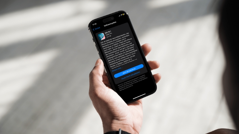 iOS 18.1, Software-Update, Apple, iPhone, Apple Intelligence, Installieren, Laden, Smartphone, Handy, Mobile Endgeräte, KI, Künstliche Intelligenz, Siri, Fotos, Texte, Nachrichten, Mitteilungen