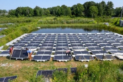 Schwimmende Solaranlagen