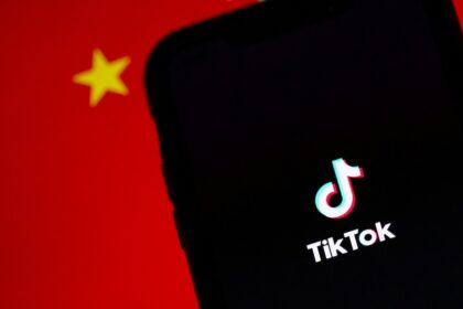 TikTok Verschwörungstheorien Desinformation Studie