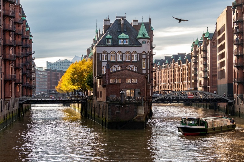 Der Hafen der Stadt Hamburg